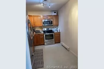 252 Harlem Avenue #C4, Bridgeport, CT 06606 - Photo 5