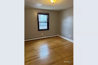 46 Guilford Street, Hartford, CT 06120 - Photo 3