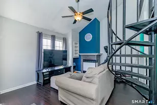 159 Carriage Crossing Ln, Middletown, CT 06457 - Photo 5