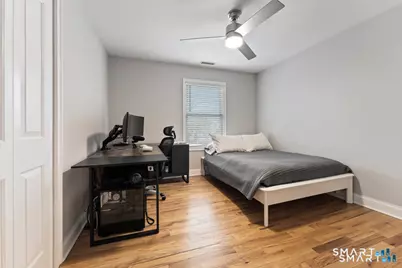 130 Brentwood Avenue, Fairfield, CT 06825 - Photo 21