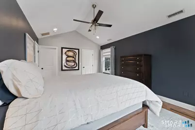 130 Brentwood Avenue, Fairfield, CT 06825 - Photo 25