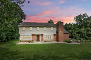 11 Ariel Rd, Woodbridge, CT 06525 - Photo 1