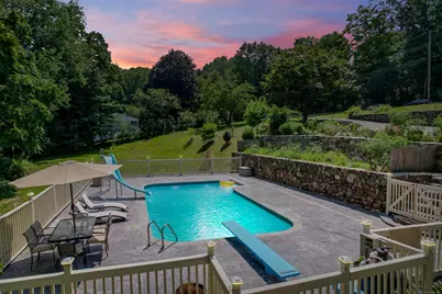 11 Ariel Road, Woodbridge, CT 06525 - Photo 3