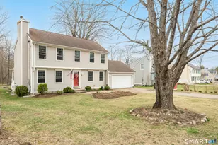 40 Hillcrest Dr, Hebron, CT 06231 - Photo 1