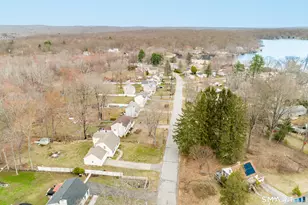 40 Hillcrest Dr, Hebron, CT 06231 - Photo 35