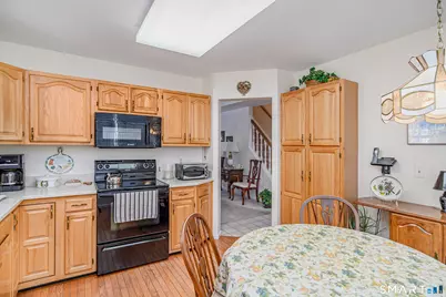 120 Sullivan Farm, New Milford, CT 06776 - Photo 5