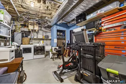 145 Lakeview Terrace, Newtown, CT 06482 - Photo 27