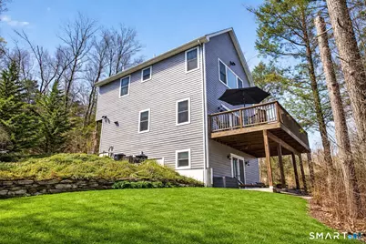 145 Lakeview Terrace, Newtown, CT 06482 - Photo 5