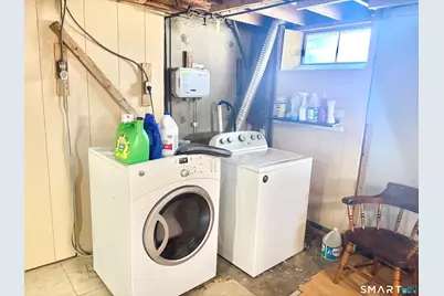 40 Rentschler Street, East Hartford, CT 06118 - Photo 13