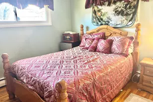 40 Rentschler St, East Hartford, CT 06118 - Photo 9