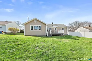 110 Douglas St, Stratford, CT 06615 - Photo 17