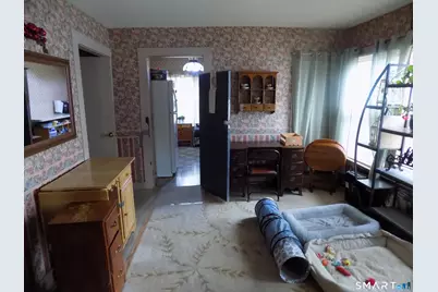 106 Bohemia Street, Plainville, CT 06062 - Photo 5