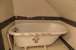 106 Bohemia St, Plainville, CT 06062 - Photo 31