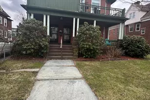 402-404 Sigourney St, Hartford, CT 06112 - Photo 13