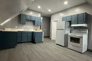 402-404 Sigourney St, Hartford, CT 06112 - Photo 11