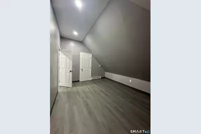 402-404 Sigourney Street #3rd Floor, Hartford, CT 06112 - Photo 7