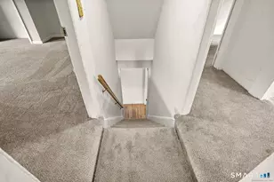 25 Pleasant St, Ansonia, CT 06401 - Photo 13