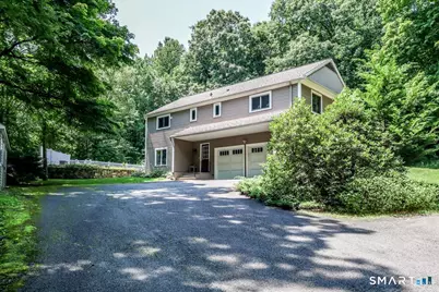 80 Pine Hollow Drive, Middlebury, CT 06762 - Photo 3