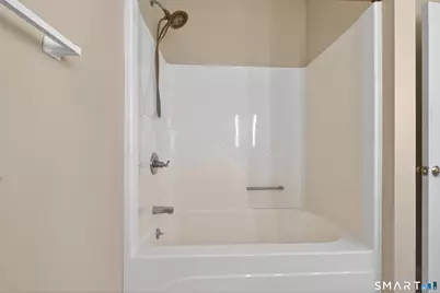 724 Strong Road, South Windsor, CT 06074 - Photo 9