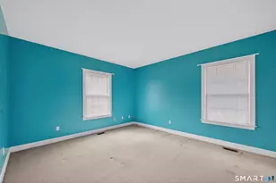 724 Strong Rd, South Windsor, CT 06074 - Photo 7