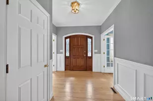 724 Strong Rd, South Windsor, CT 06074 - Photo 3