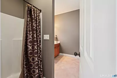 1421 Farmington Avenue #A, Farmington, CT 06032 - Photo 15