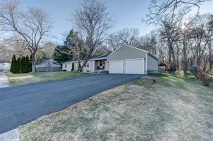 23 Kennedy Dr, Enfield, CT 06082 - Photo 33