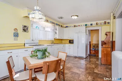 75 Whitman Avenue, West Hartford, CT 06107 - Photo 13