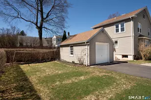 75 Whitman Ave, West Hartford, CT 06107 - Photo 23