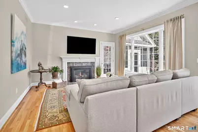 10 Old Meadow Way, Simsbury, CT 06089 - Photo 9