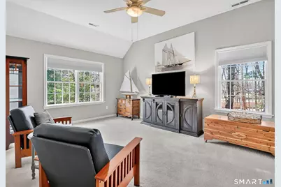 10 Old Meadow Way, Simsbury, CT 06089 - Photo 23