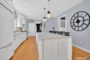 10 Old Meadow Way, Simsbury, CT 06089 - Photo 5