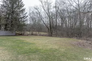 183 Sugar St, Newtown, CT 06470 - Photo 39