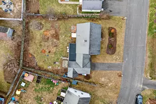 6 Slocum Dr, East Lyme, CT 06357 - Photo 33