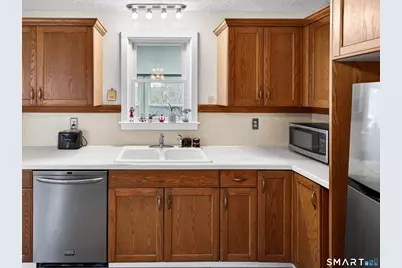 6 Slocum Drive, East Lyme, CT 06357 - Photo 5