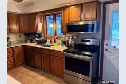 19 Melville Avenue, Meriden, CT 06451 - Photo 15