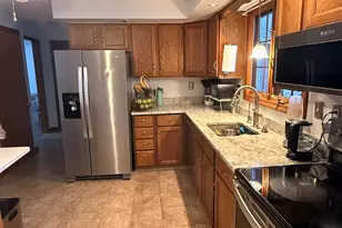 19 Melville Ave, Meriden, CT 06451 - Photo 13