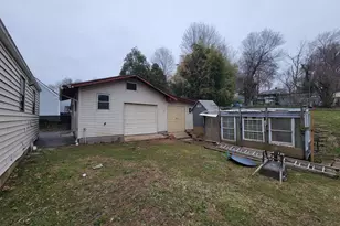 65 Tremper Dr, Wallingford, CT 06492 - Photo 13