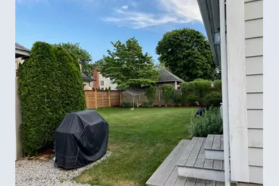 33 Grove Avenue, Madison, CT 06443 - Photo 27