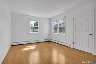 38 Sunnybrook Ln, Clinton, CT 06413 - Photo 3