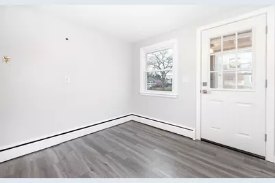 238 James Street, Newington, CT 06111 - Photo 9