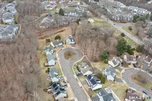 70 Timothy Dr, Middletown, CT 06457 - Photo 3