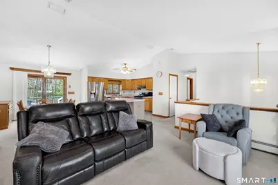 357 North Maple Street, Enfield, CT 06082 - Photo 5