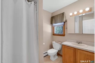 357 North Maple Street, Enfield, CT 06082 - Photo 21