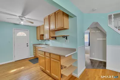 20 Nassau Circle, East Hartford, CT 06118 - Photo 11