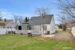 20 Nassau Cir, East Hartford, CT 06118 - Photo 29