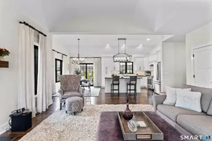 33 Wiegert Way, Bristol, CT 06010 - Photo 5