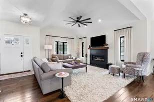 33 Wiegert Way, Bristol, CT 06010 - Photo 7