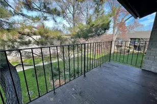 73 Courtland Ave, Stamford, CT 06902 - Photo 5