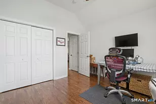 555 Mohave Cir, Shelton, CT 06484 - Photo 25